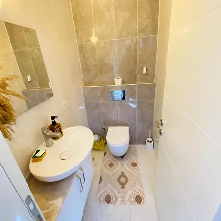 Ozel Havuzlu F Celik Villalari فيلة Çeşme